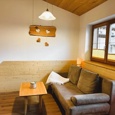 아파트 Appartementhaus Sonnleitn Kals-am Großglockner
